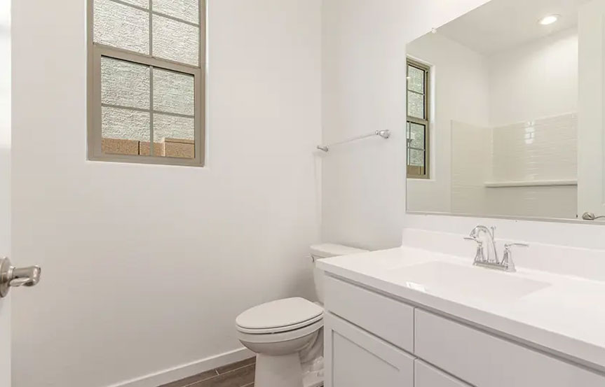 Richmond American Alamar 12330 W Marguerite Ave Bath3