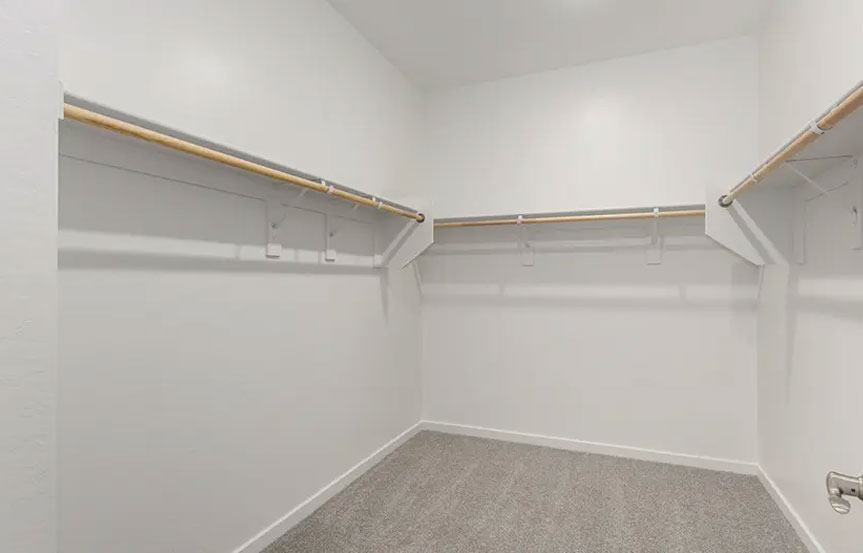 Richmond American Alamar 12370 W Marguerite Ave Closet