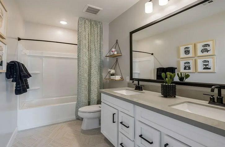 William Ryan Alamar 12712 W Corona Ave Bath