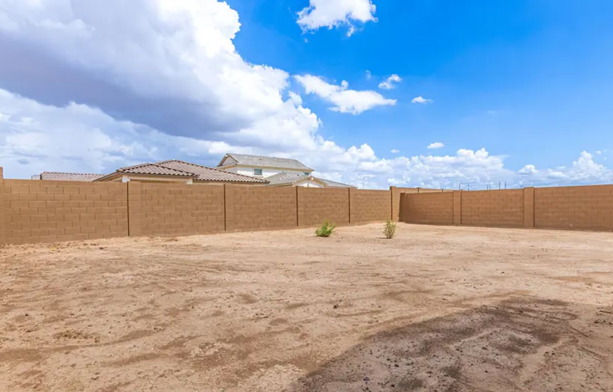 12392 W Parkway Ln Backyard