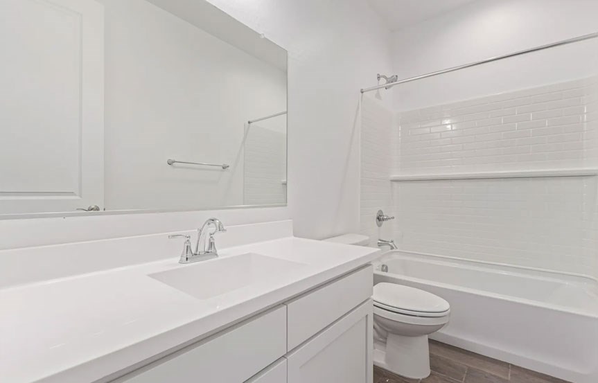 Richmond American Alamar 12389 W Marguerite Ave Bath3