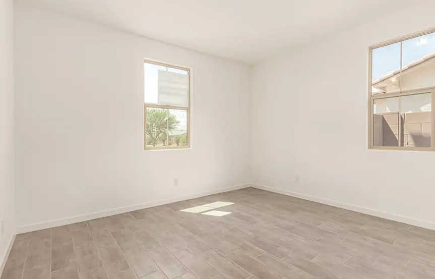 12392 W Parkway Ln Flex