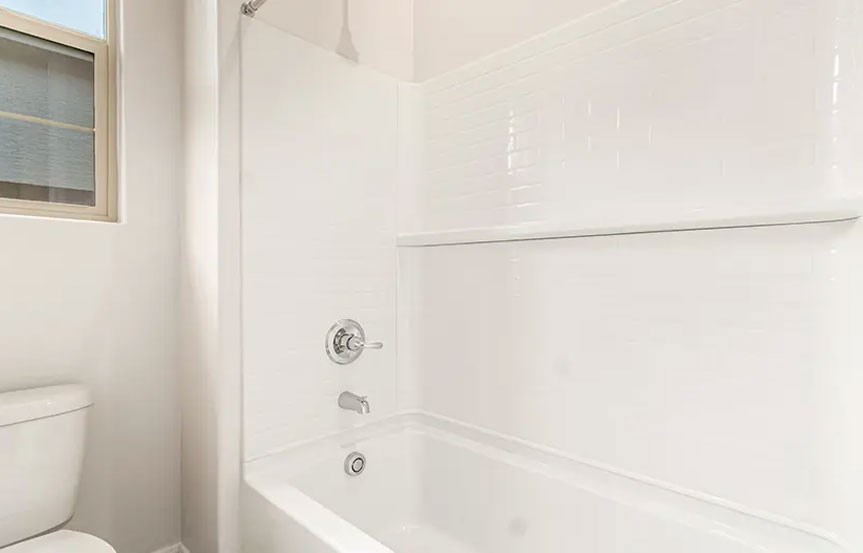 11945 W Marguerite Ave Bath4