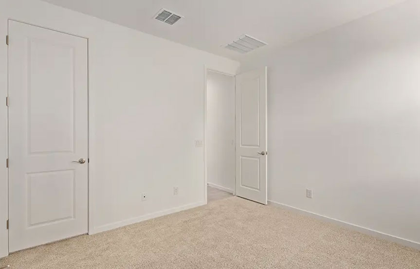 Richmond American Alamar 12358 W Margeurite Ave Bed2