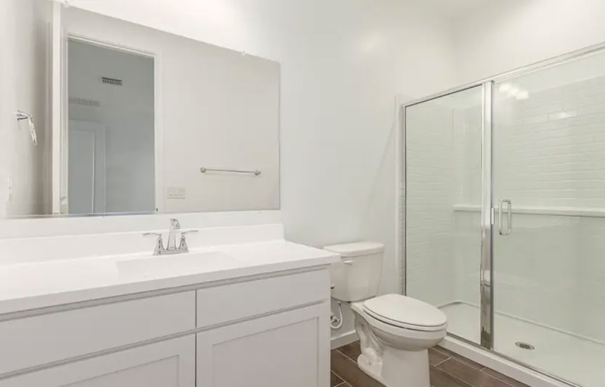 Richmond American Alamar 12330 W Marguerite Ave Bath2