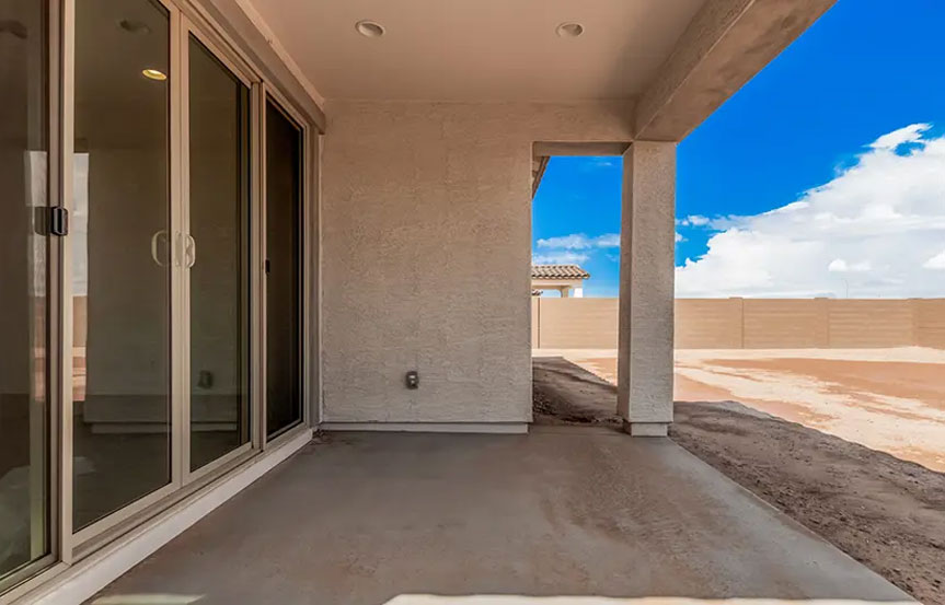 12360 W Parkway Ln Patio