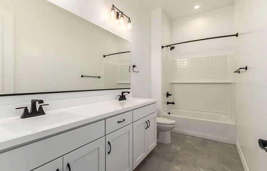 11662 W Luxton Ln Bath4