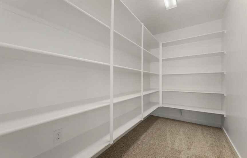 12365 W Parkway Ln Pantry