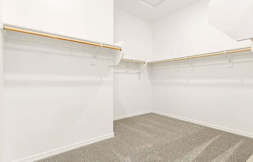 11945 W Marguerite Ave Closet