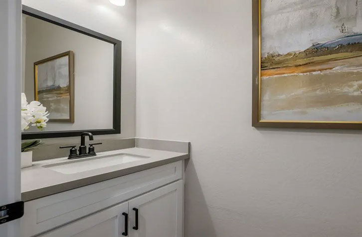 William Ryan Alamar 12712 W Corona Ave Half Bath