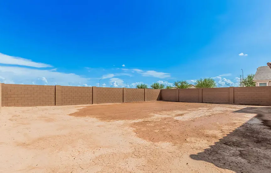 12360 W Parkway Ln Backyard