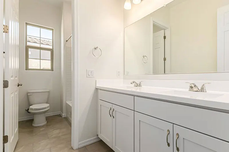 12006 W Marguerite Ave Bath3